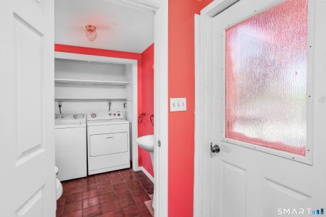 158 Shore Drive Branford CT 06405