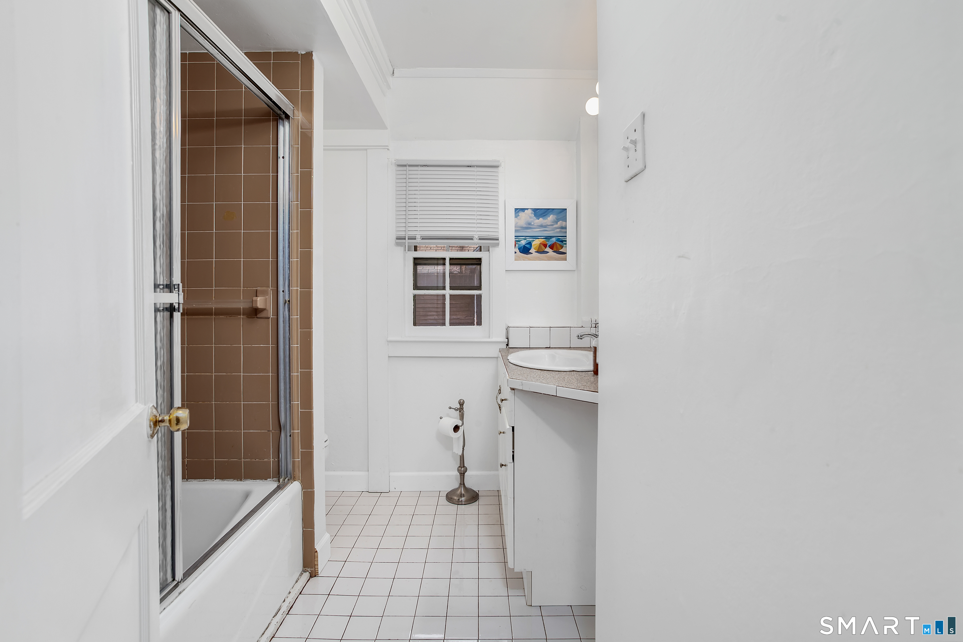 158 Shore Drive Branford CT 06405