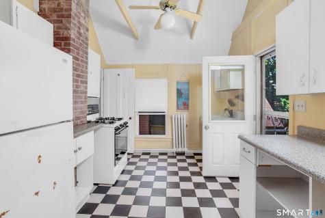 158 Shore Drive Branford CT 06405