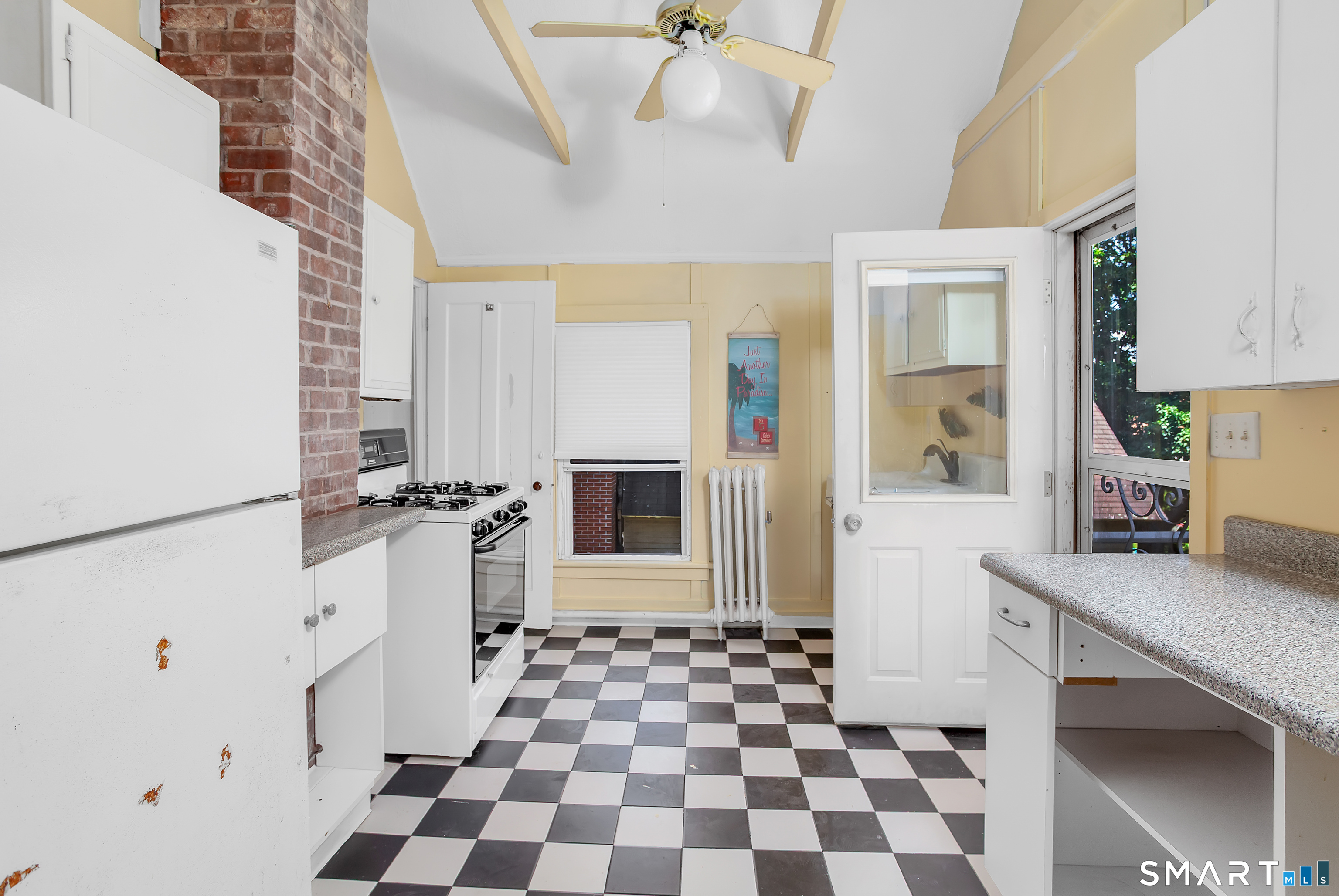 158 Shore Drive Branford CT 06405