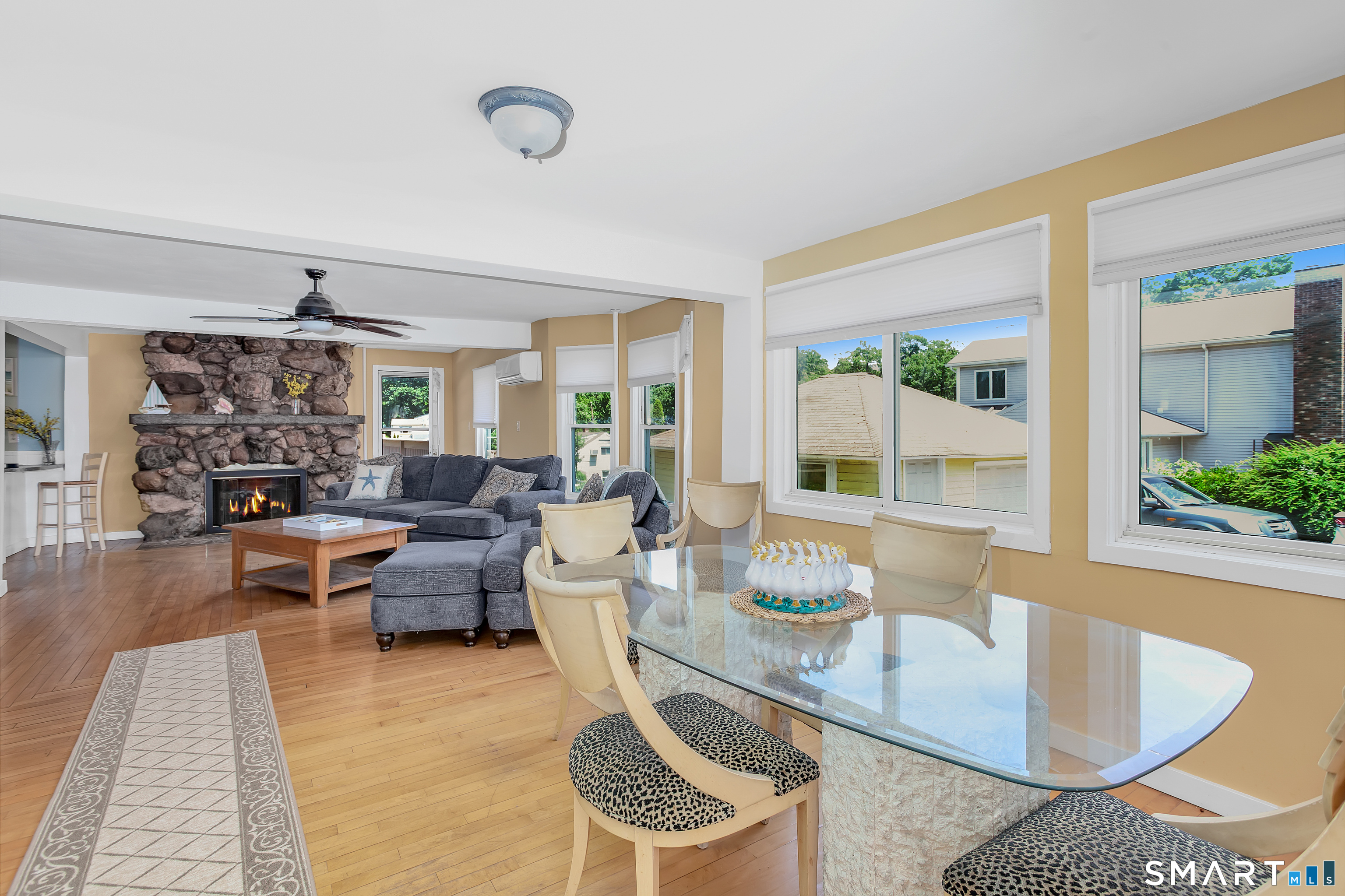 158 Shore Drive Branford CT 06405
