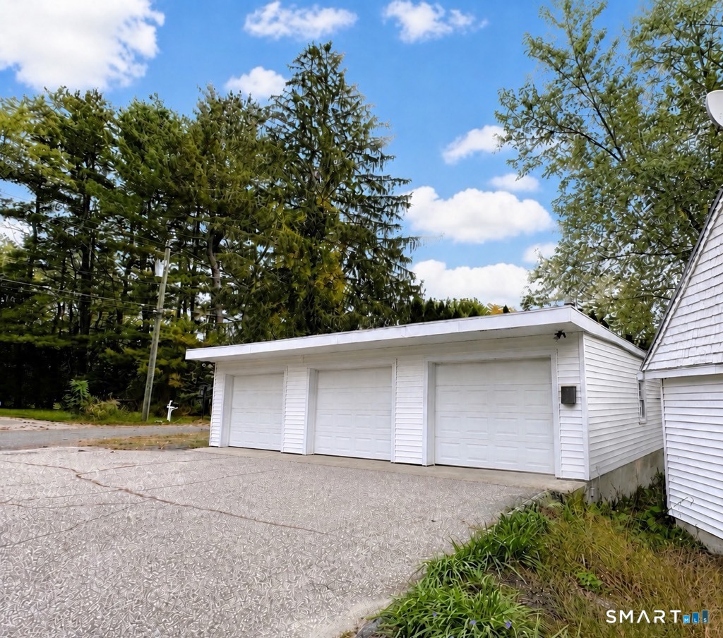 9 Ellen Lane Woodstock CT 06281