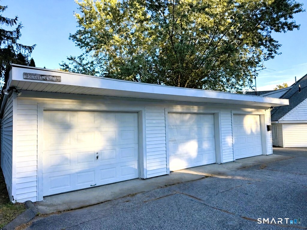 9 Ellen Lane Woodstock CT 06281