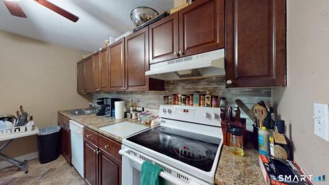 138 Main Street Somers CT 06071