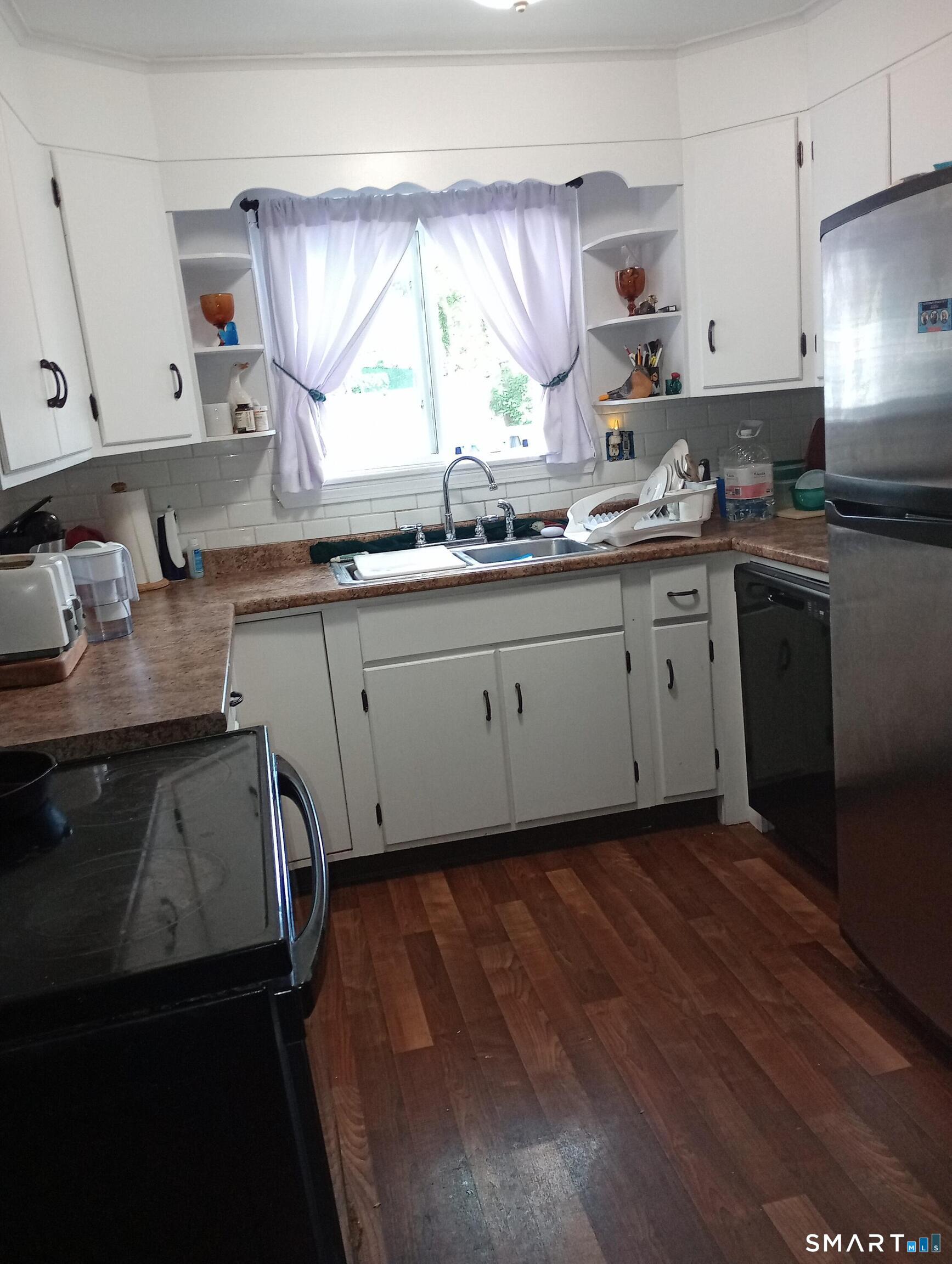 65-67 Larrabee Street East Hartford CT 06108