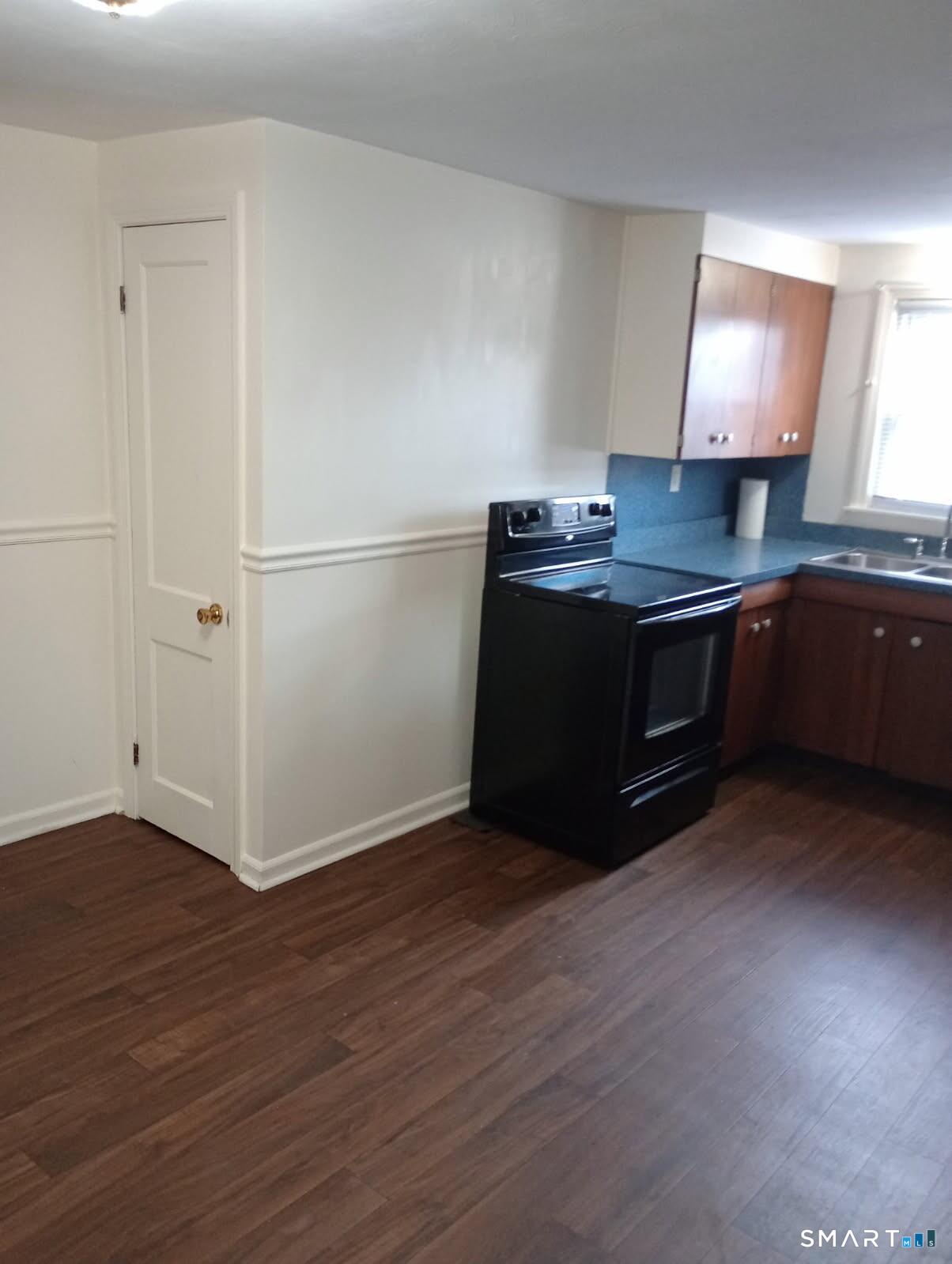 65-67 Larrabee Street East Hartford CT 06108