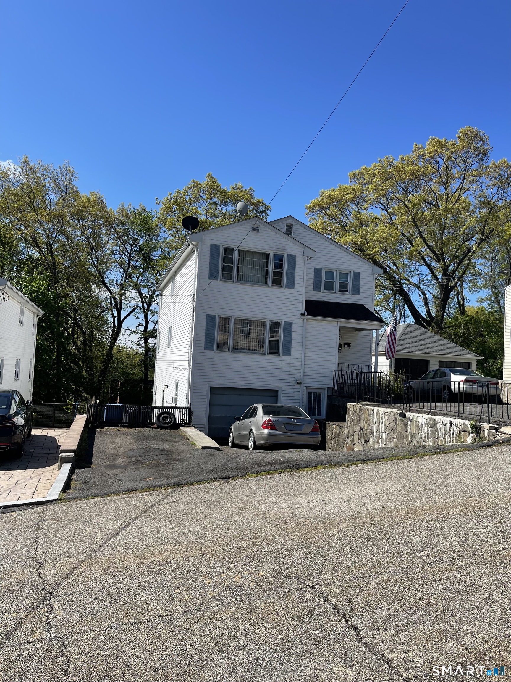 61 Gladiola Street New Britain CT 06053