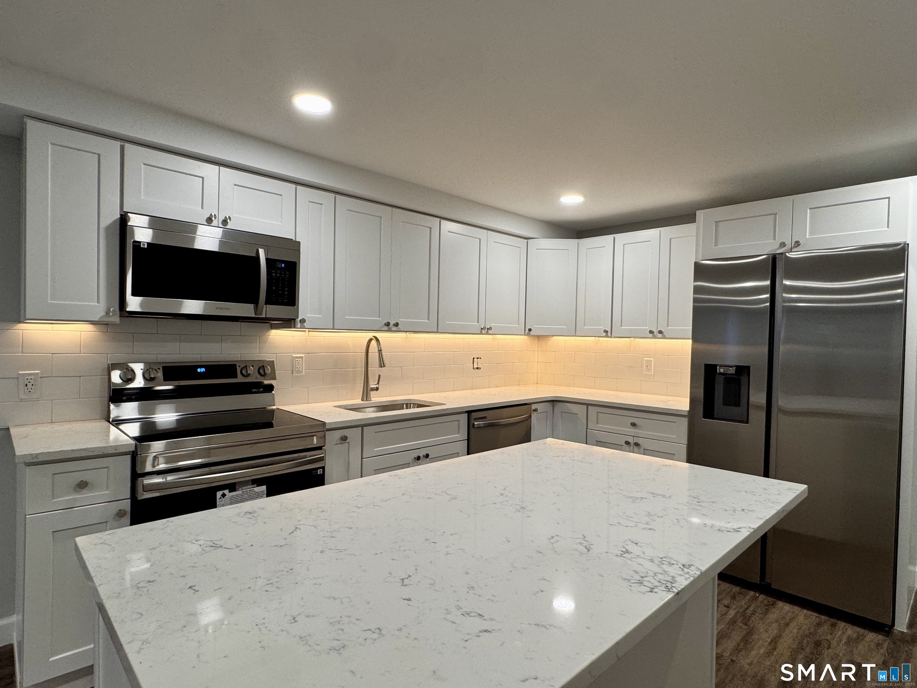 186 York Street West Haven CT 06516