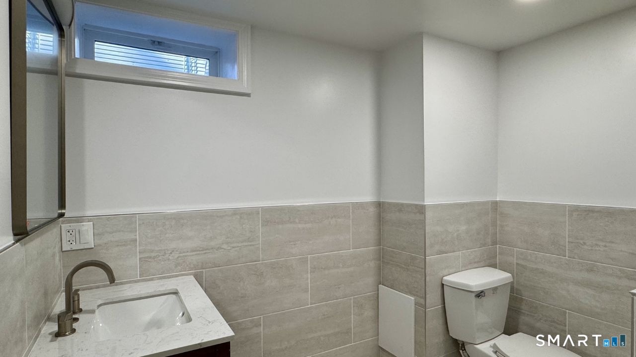 186 York Street West Haven CT 06516