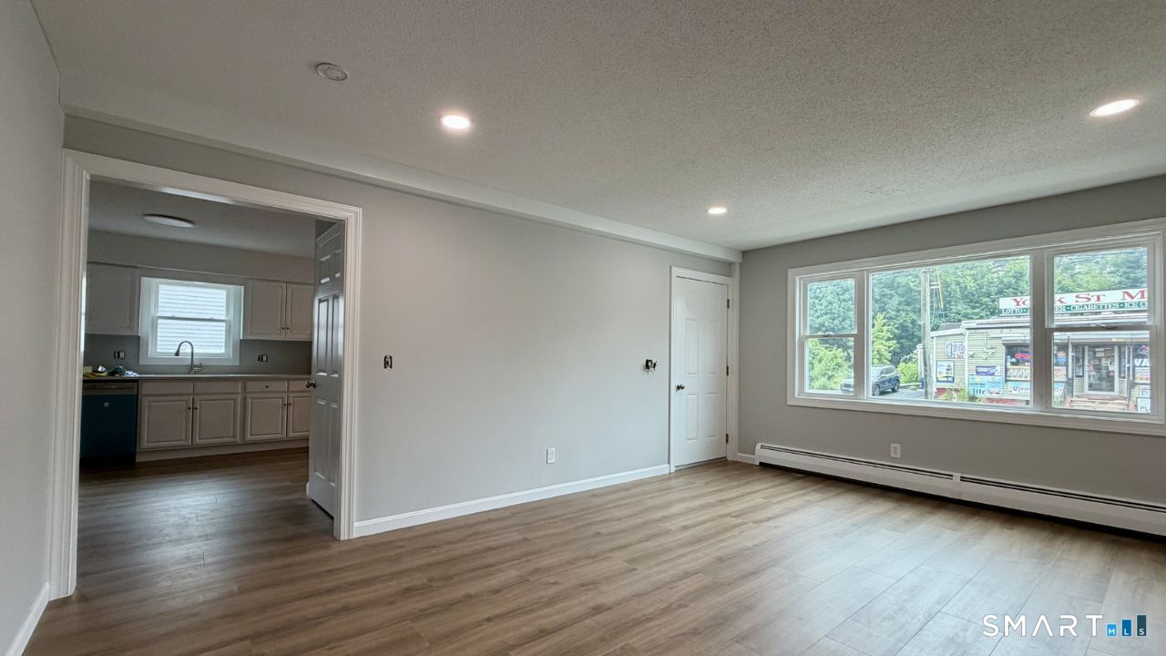 186 York Street West Haven CT 06516