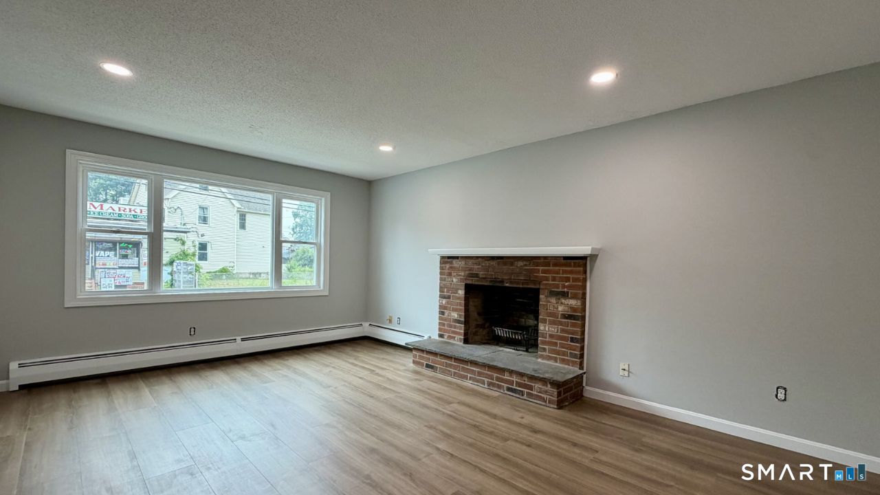 186 York Street West Haven CT 06516