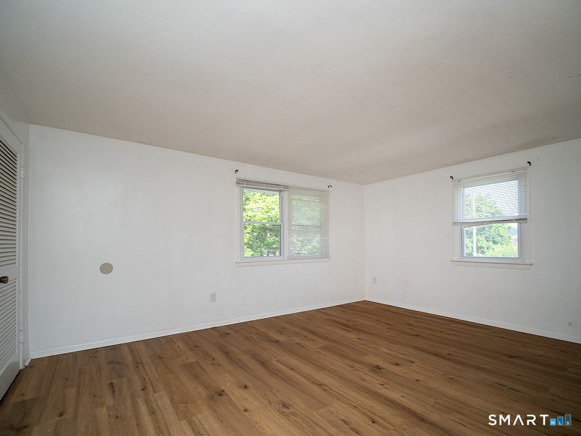 38 Mettler Street Woodbridge CT 06525