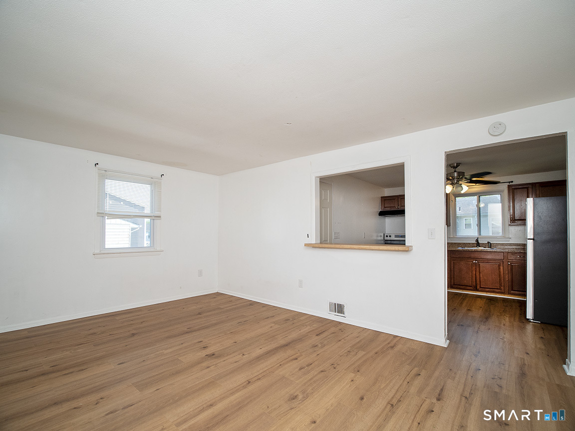 38 Mettler Street Woodbridge CT 06525