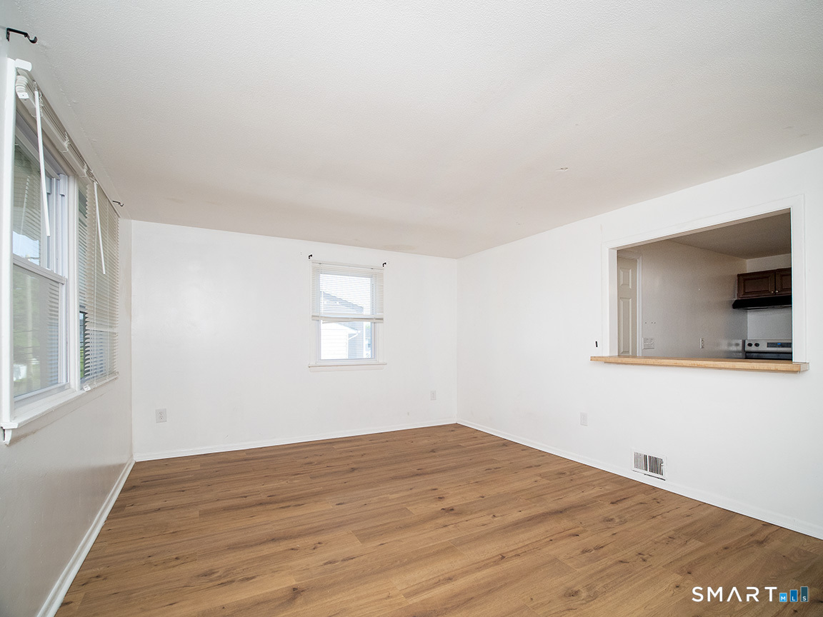 38 Mettler Street Woodbridge CT 06525