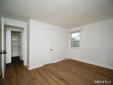38 Mettler Street Woodbridge CT 06525