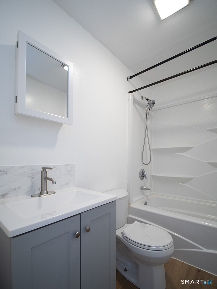38 Mettler Street Woodbridge CT 06525