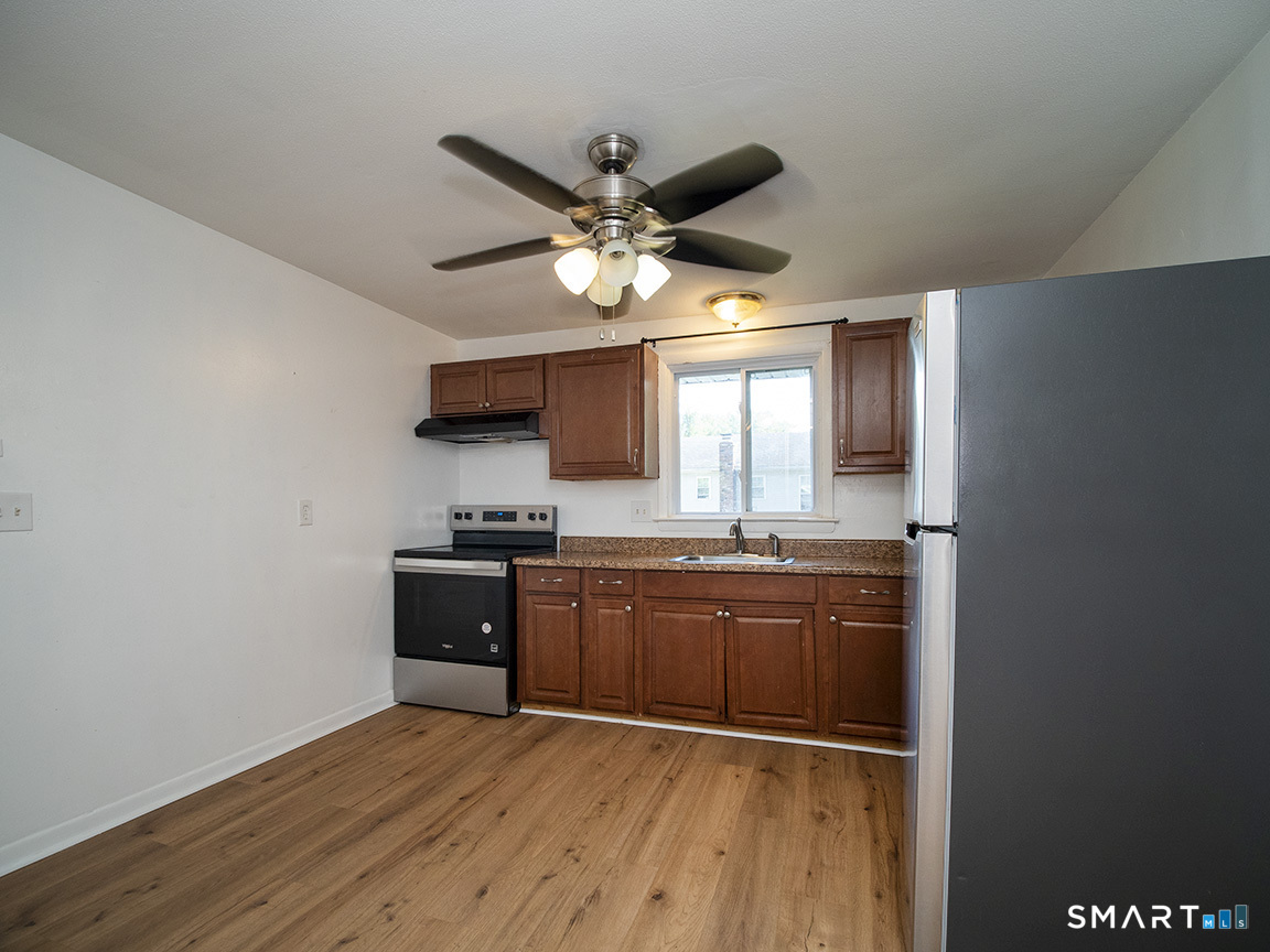 38 Mettler Street Woodbridge CT 06525
