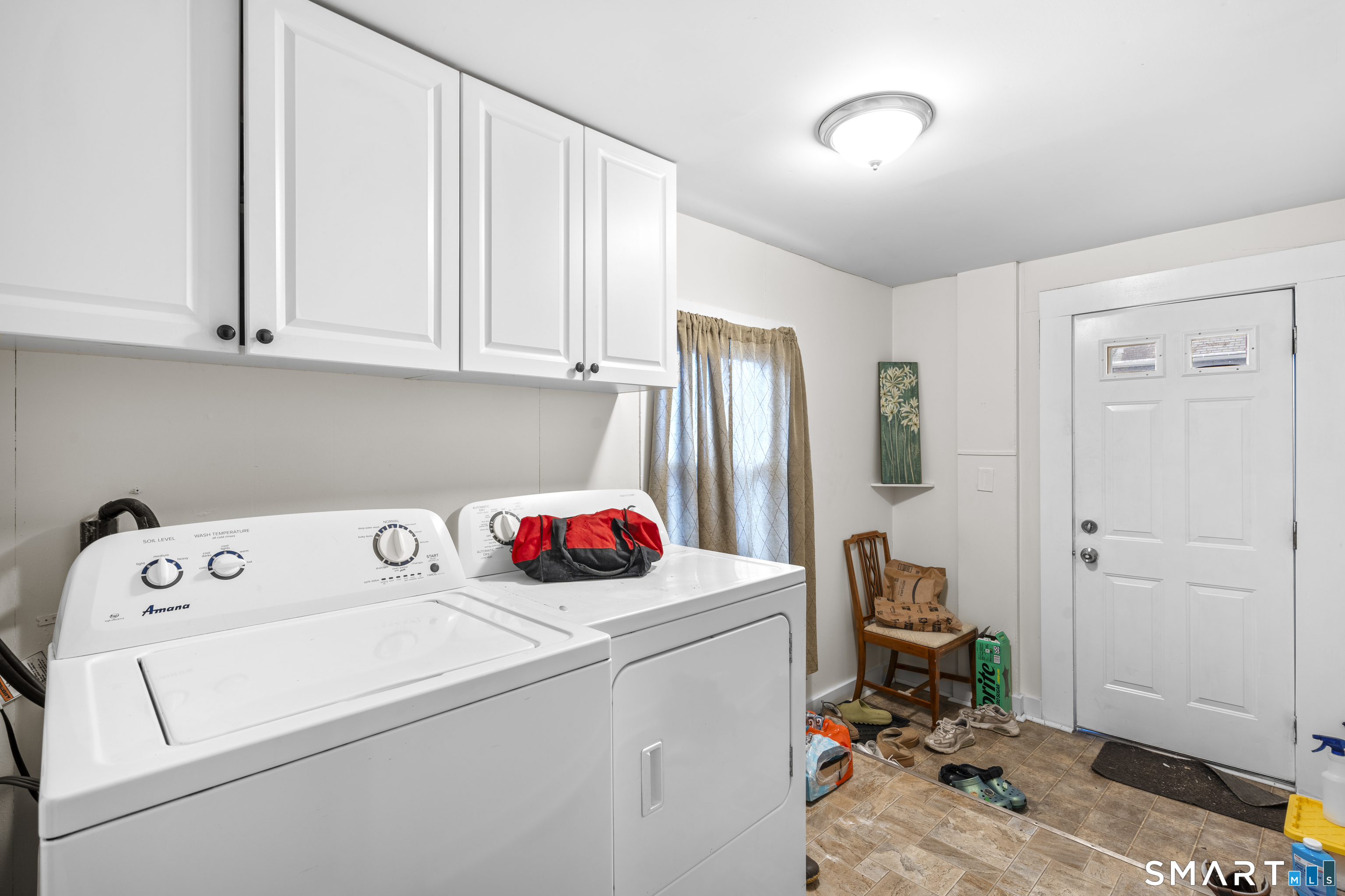 148 Pleasant Street Enfield CT 06082