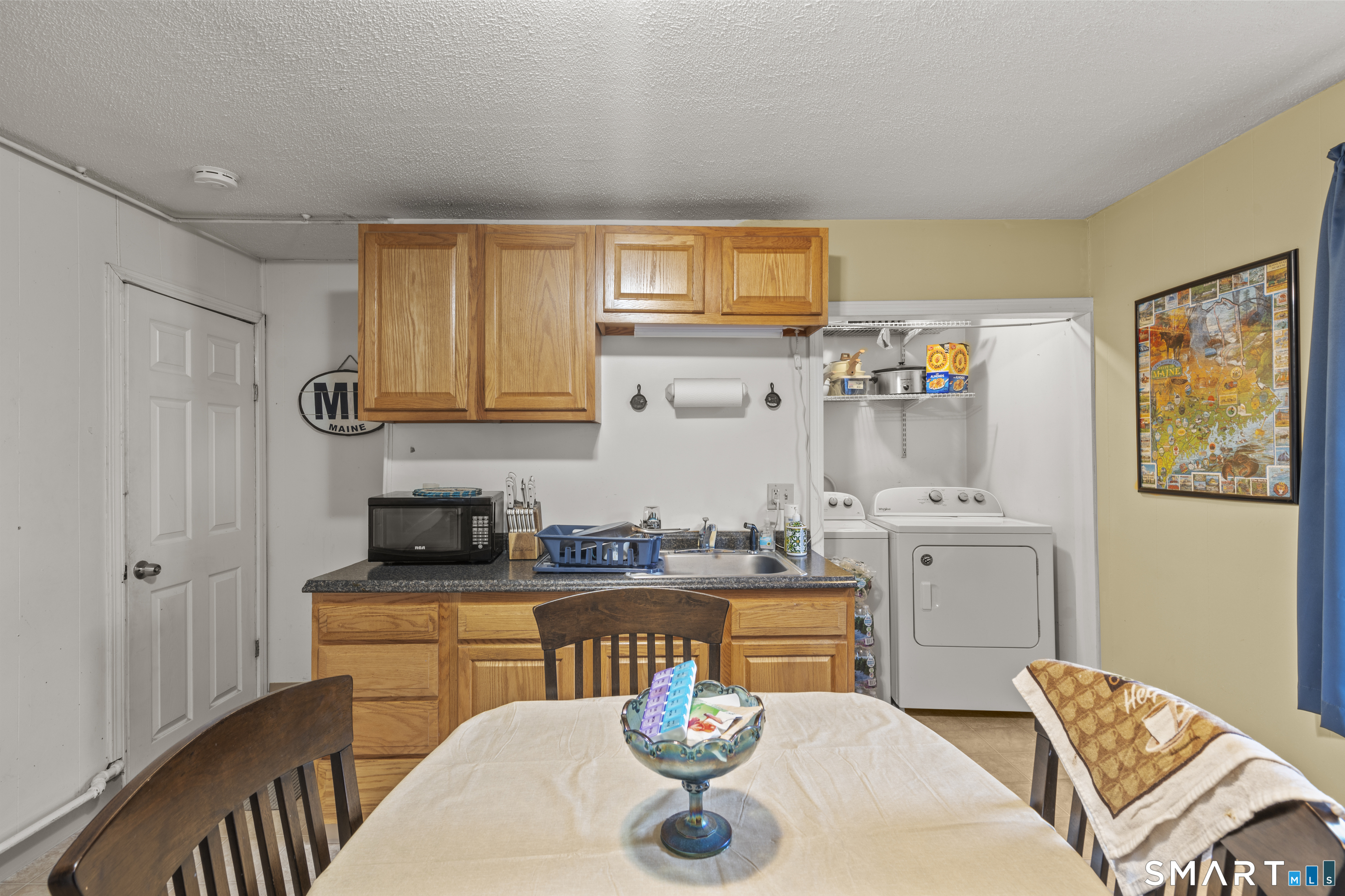 148 Pleasant Street Enfield CT 06082