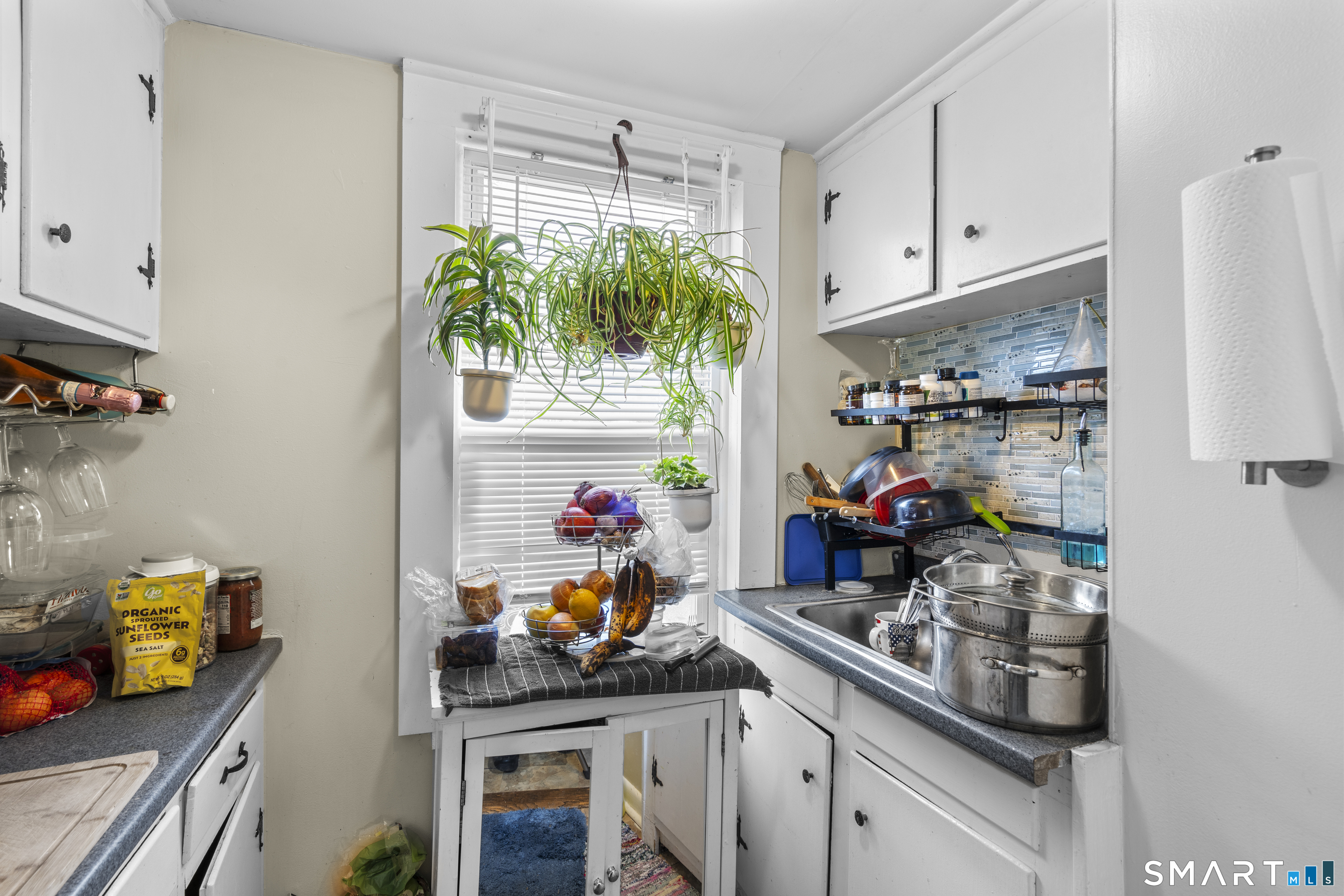 148 Pleasant Street Enfield CT 06082