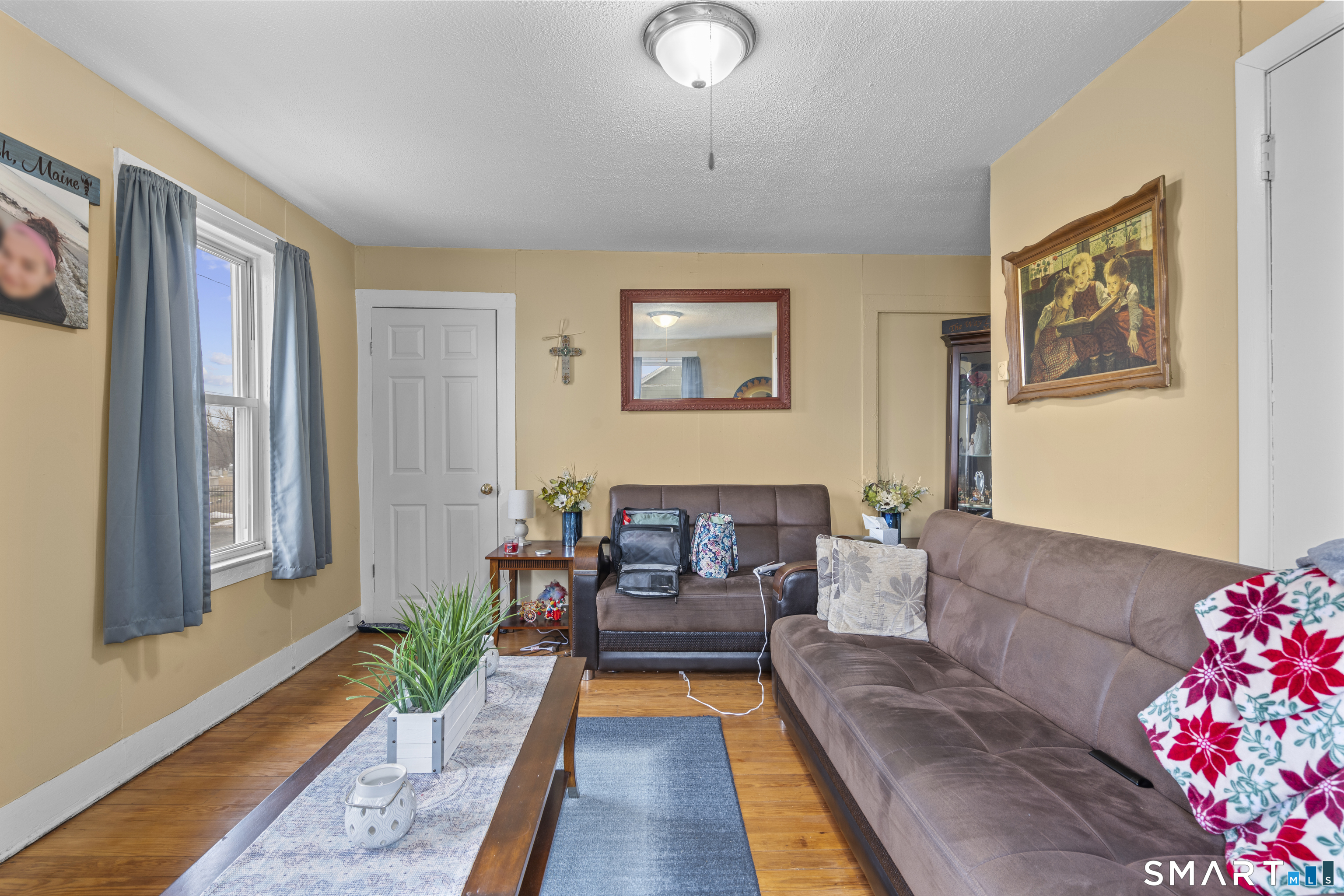 148 Pleasant Street Enfield CT 06082