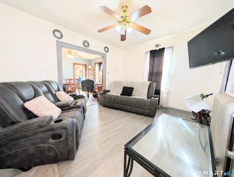 106 Edin Avenue Waterbury CT 06706