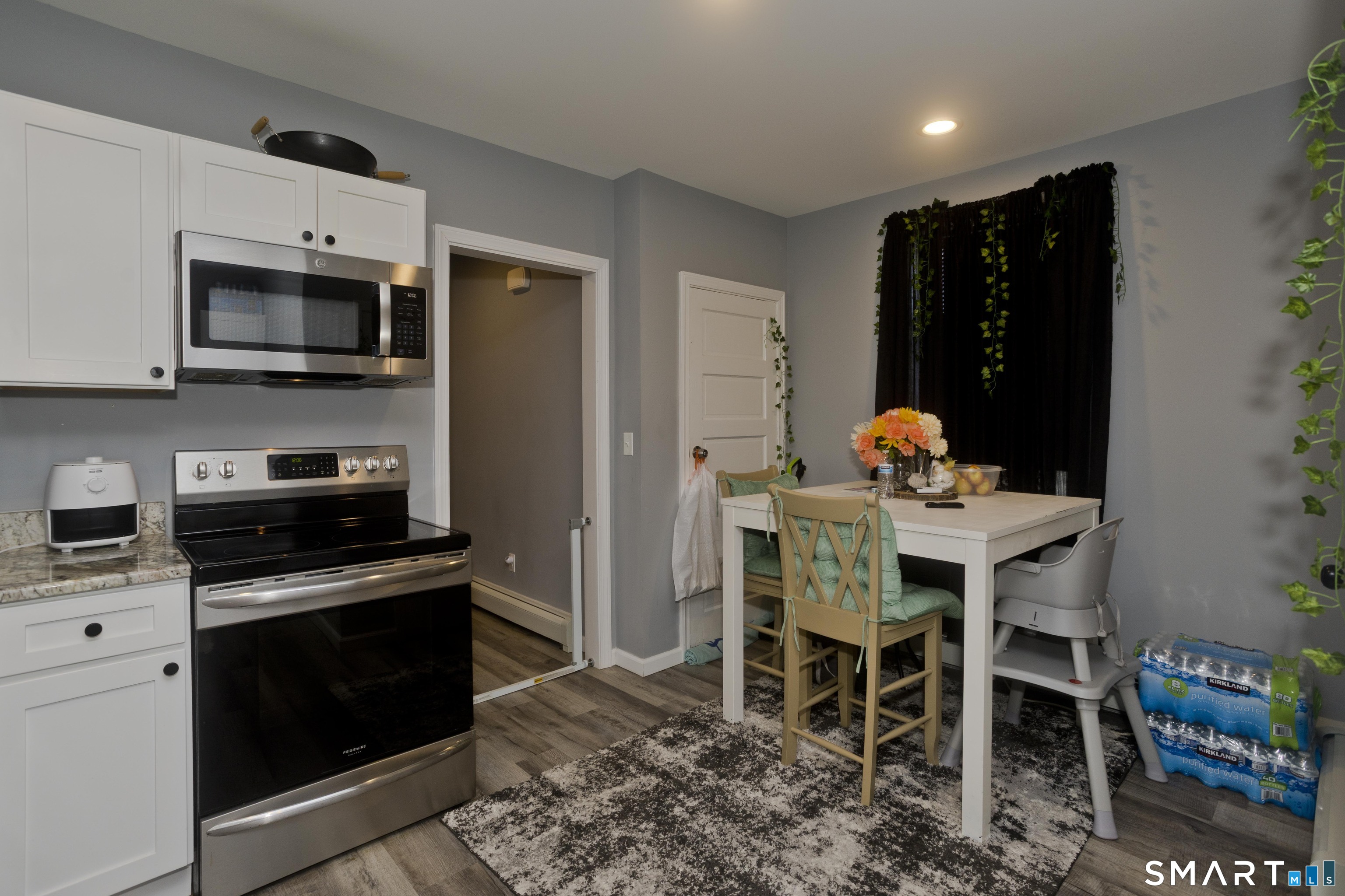 4 Columbus Avenue Enfield CT 06082