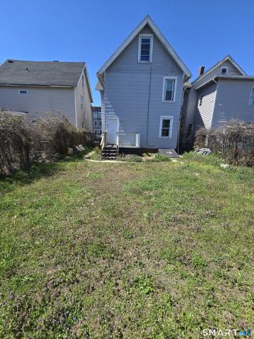 18-20 Clinton Avenue Bridgeport CT 06605