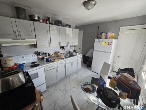 18-20 Clinton Avenue Bridgeport CT 06605