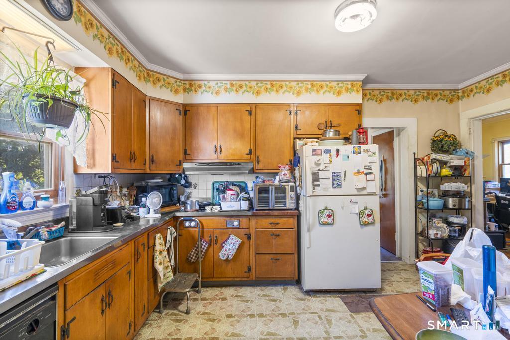 71 Central Avenue East Hartford CT 06108