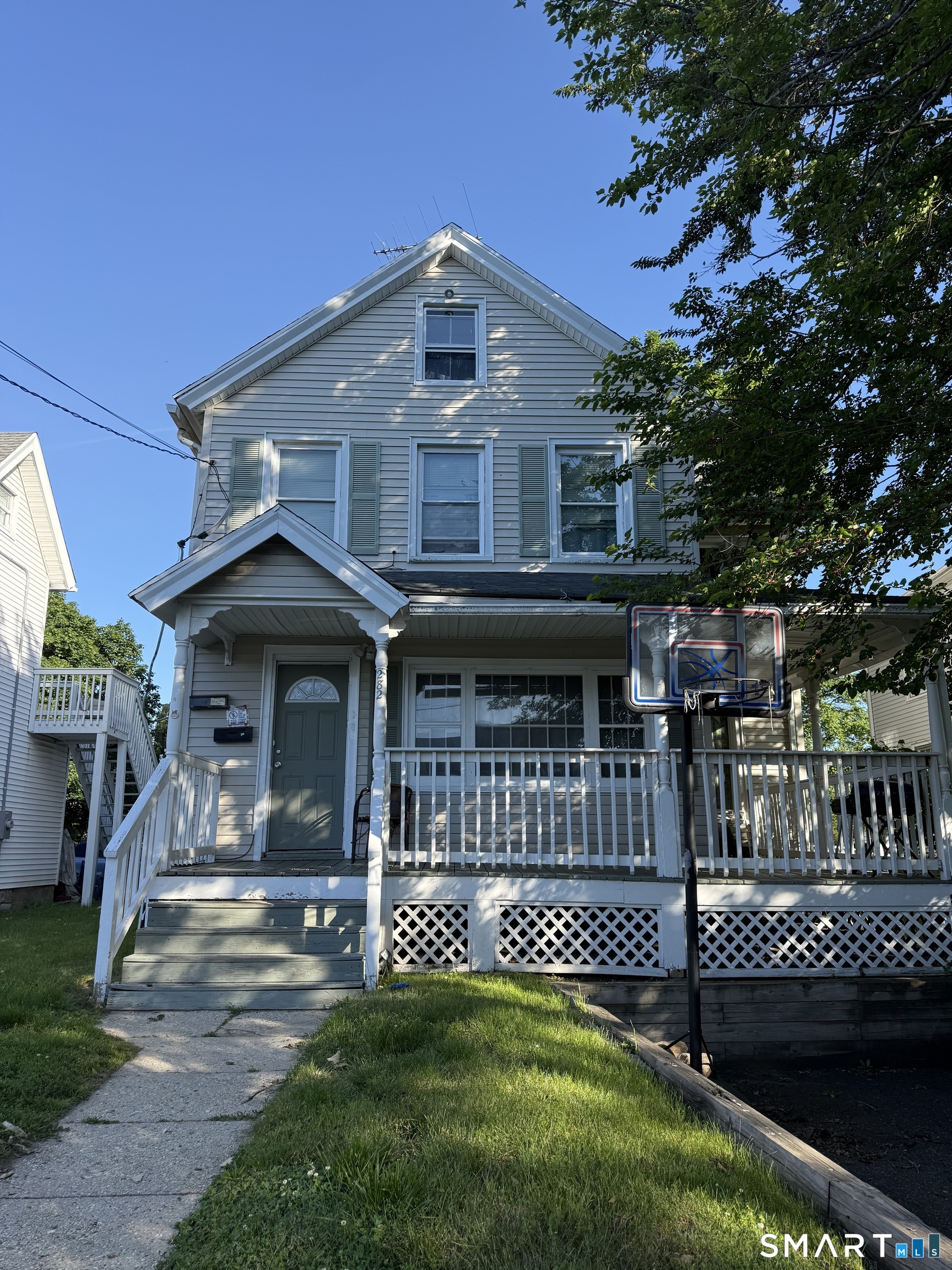 282 East Avenue Norwalk CT 06855