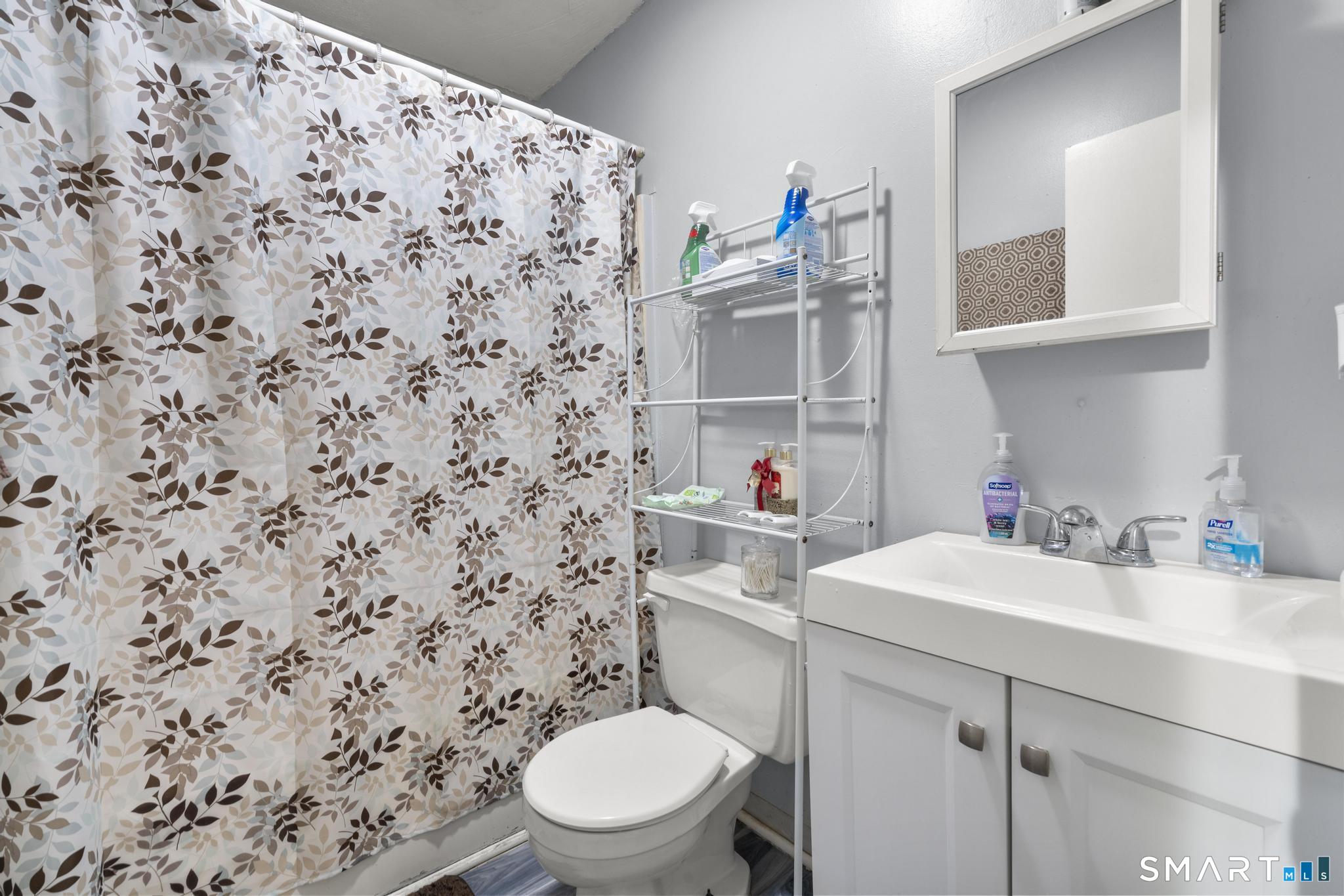 493 Meadow Street Waterbury CT 06702