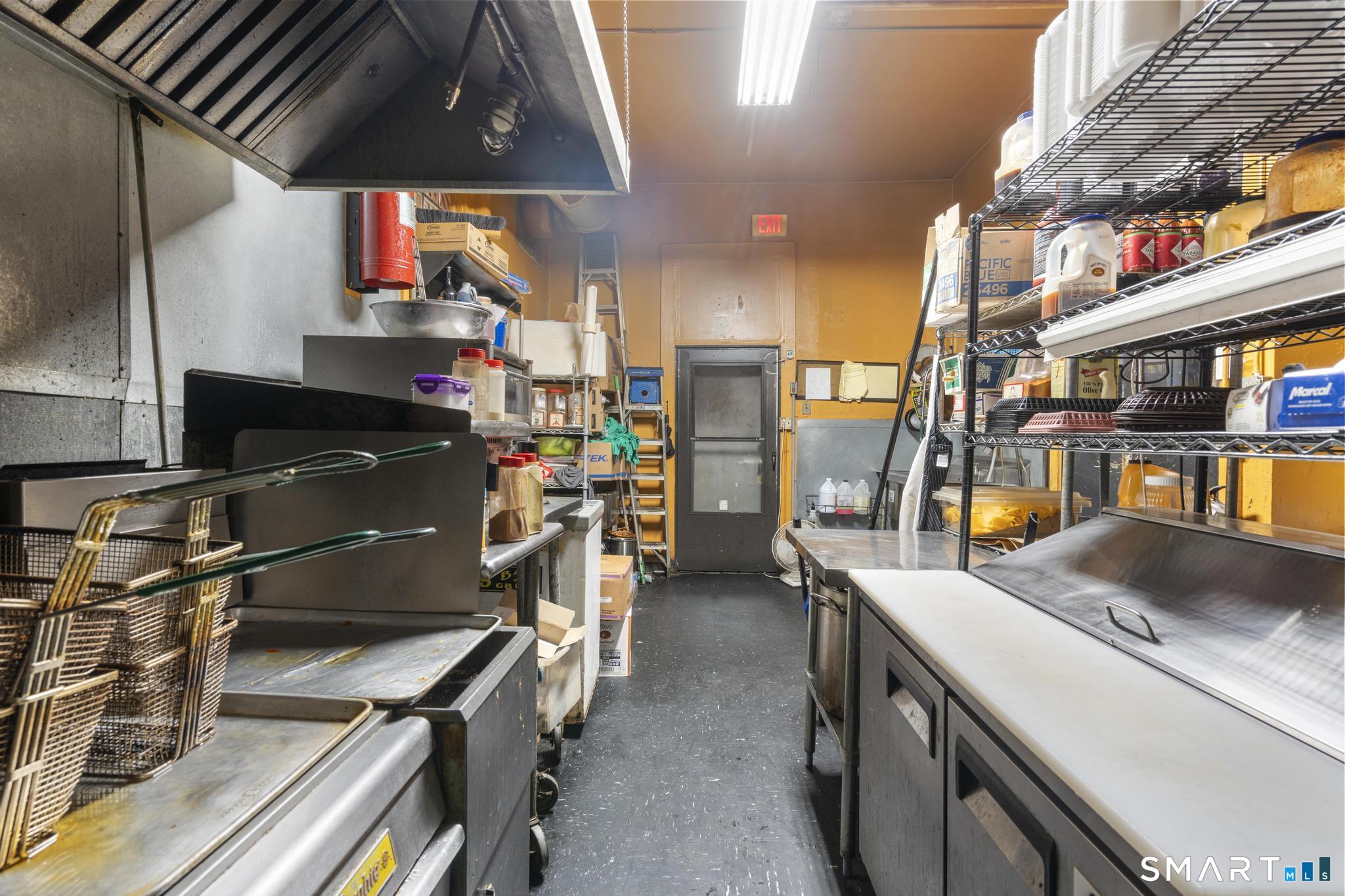 493 Meadow Street Waterbury CT 06702