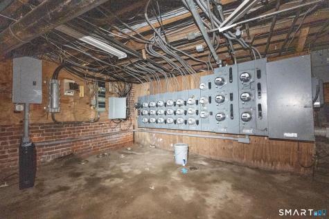 493 Meadow Street Waterbury CT 06702