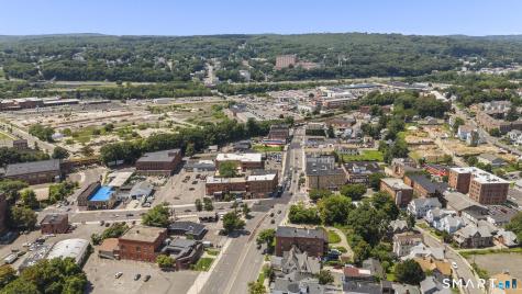 493 Meadow Street Waterbury CT 06702