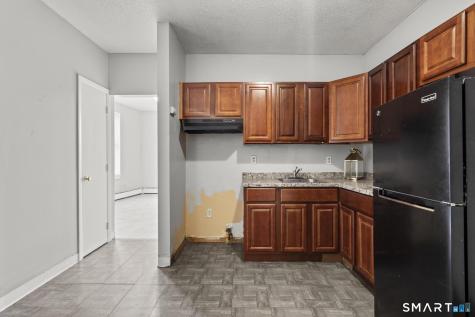 493 Meadow Street Waterbury CT 06702