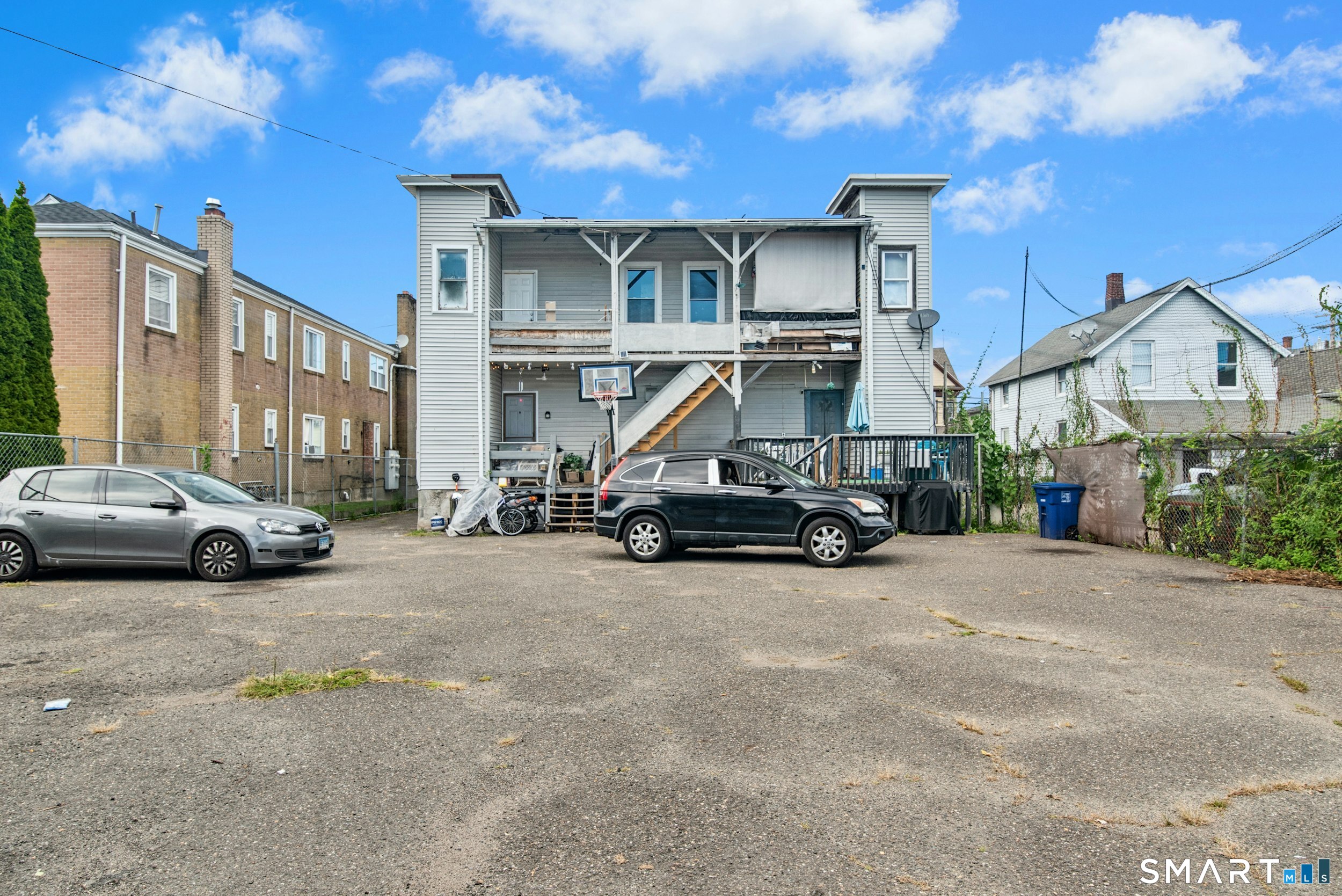 353 Charles Street Bridgeport CT 06606