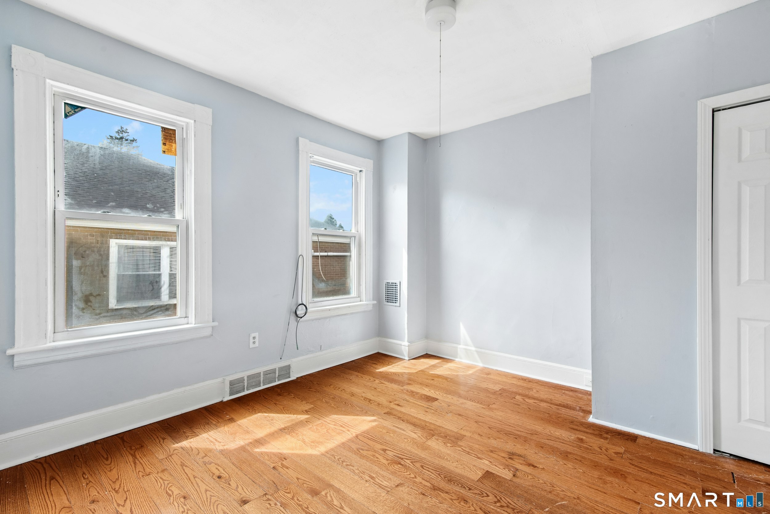 353 Charles Street Bridgeport CT 06606
