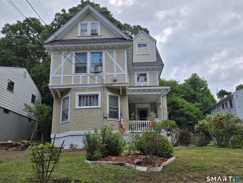 376 Farmington Avenue Waterbury CT 06710