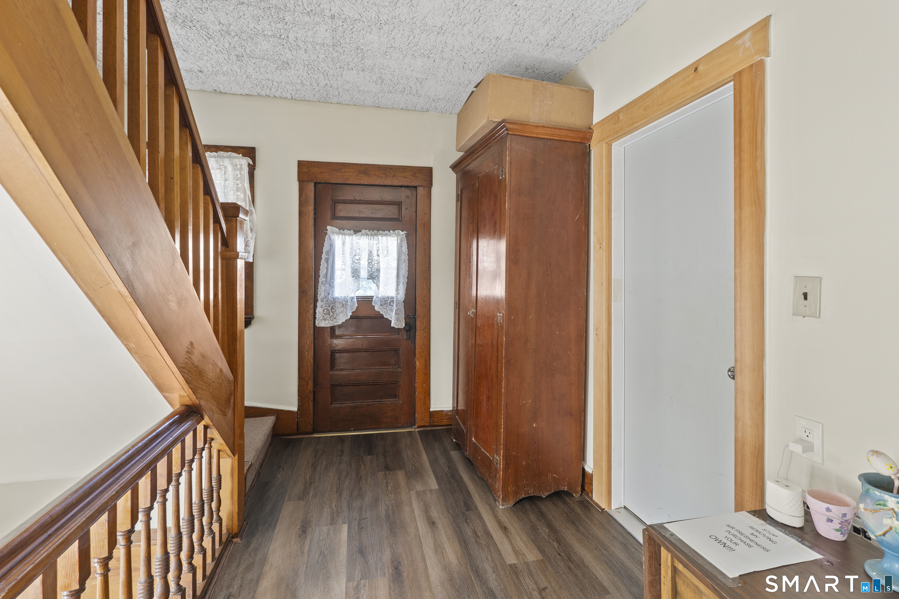 181 Butler Street Hamden CT 06517