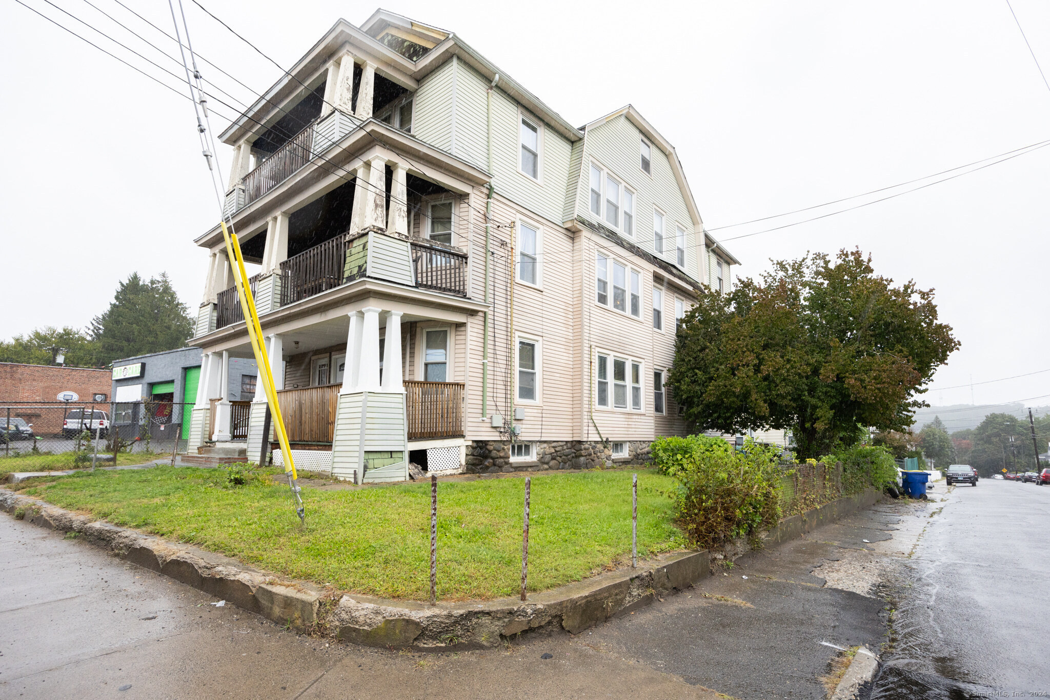 244 Hill Street Waterbury CT 06704
