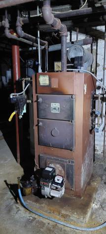 2 Faye Street New London CT 06320