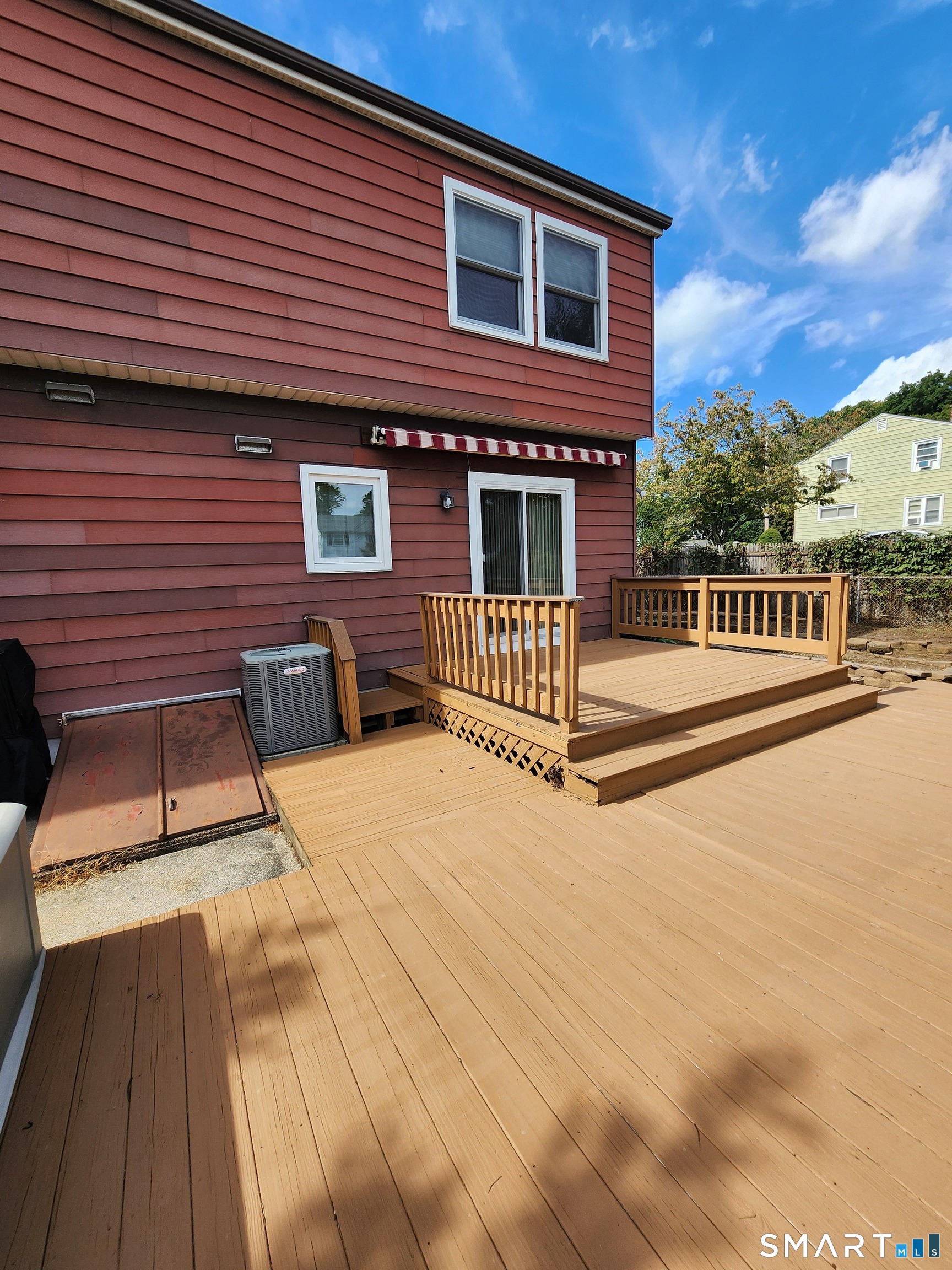 509-511 Roosevelt Drive Derby CT 06418
