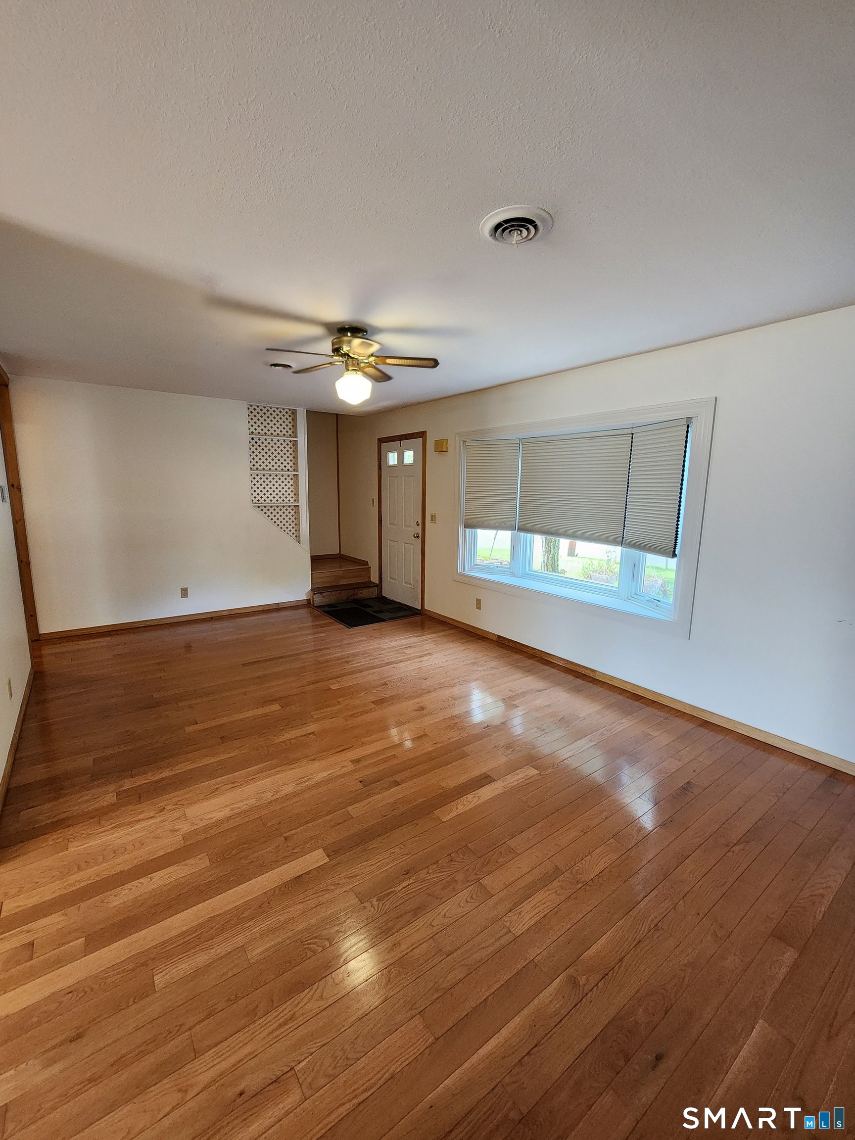 509-511 Roosevelt Drive Derby CT 06418