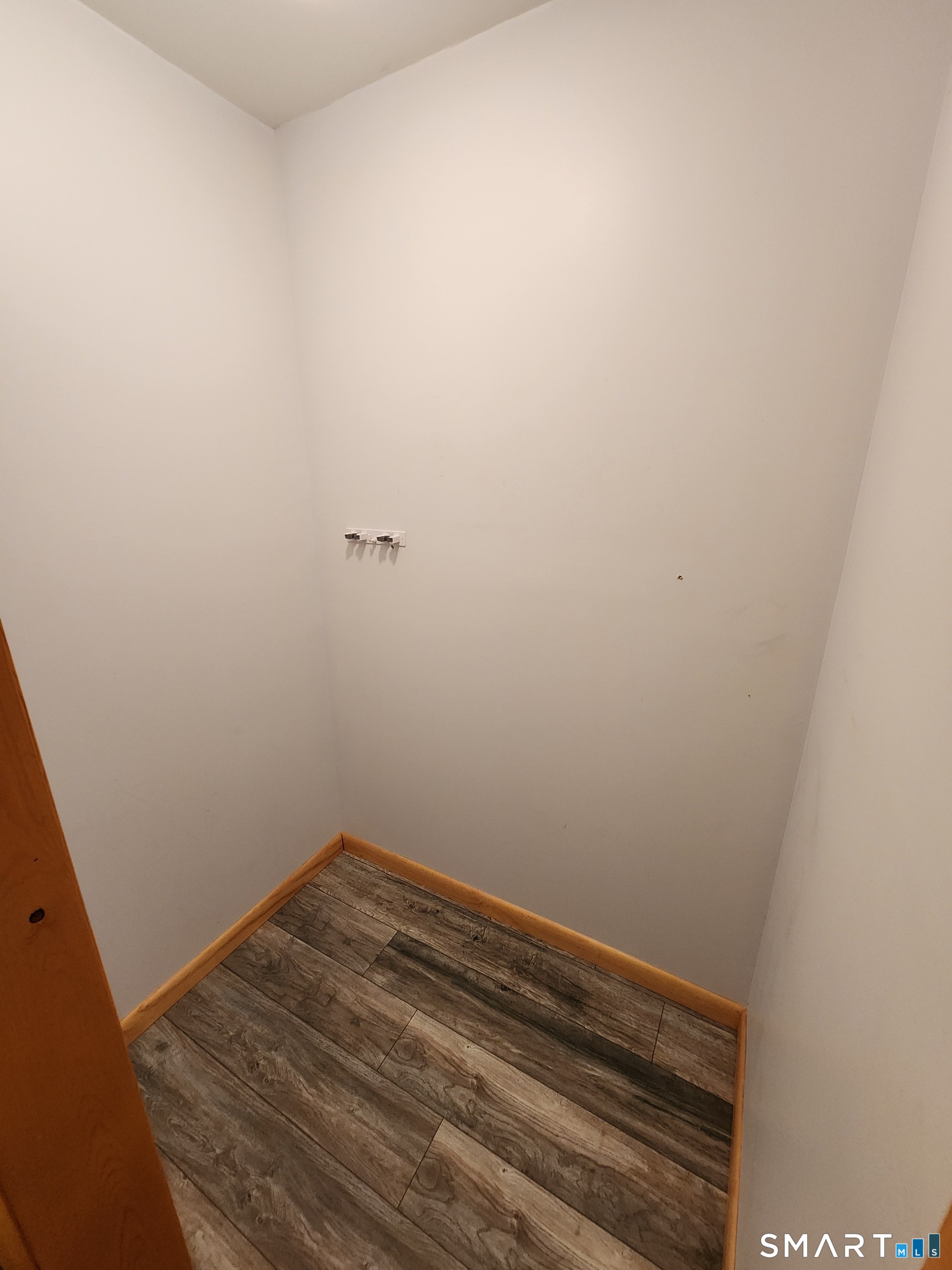 509-511 Roosevelt Drive Derby CT 06418