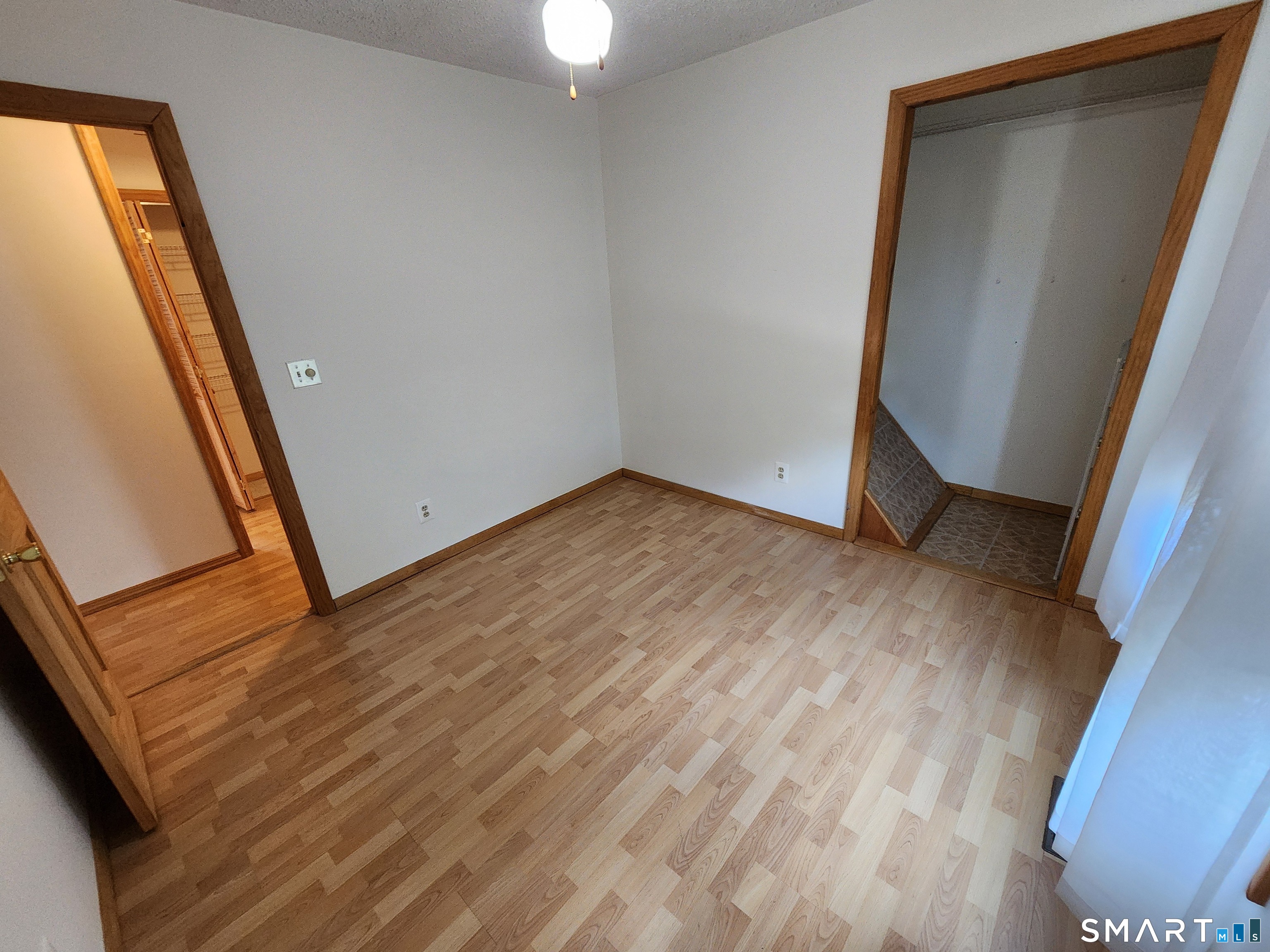 509-511 Roosevelt Drive Derby CT 06418