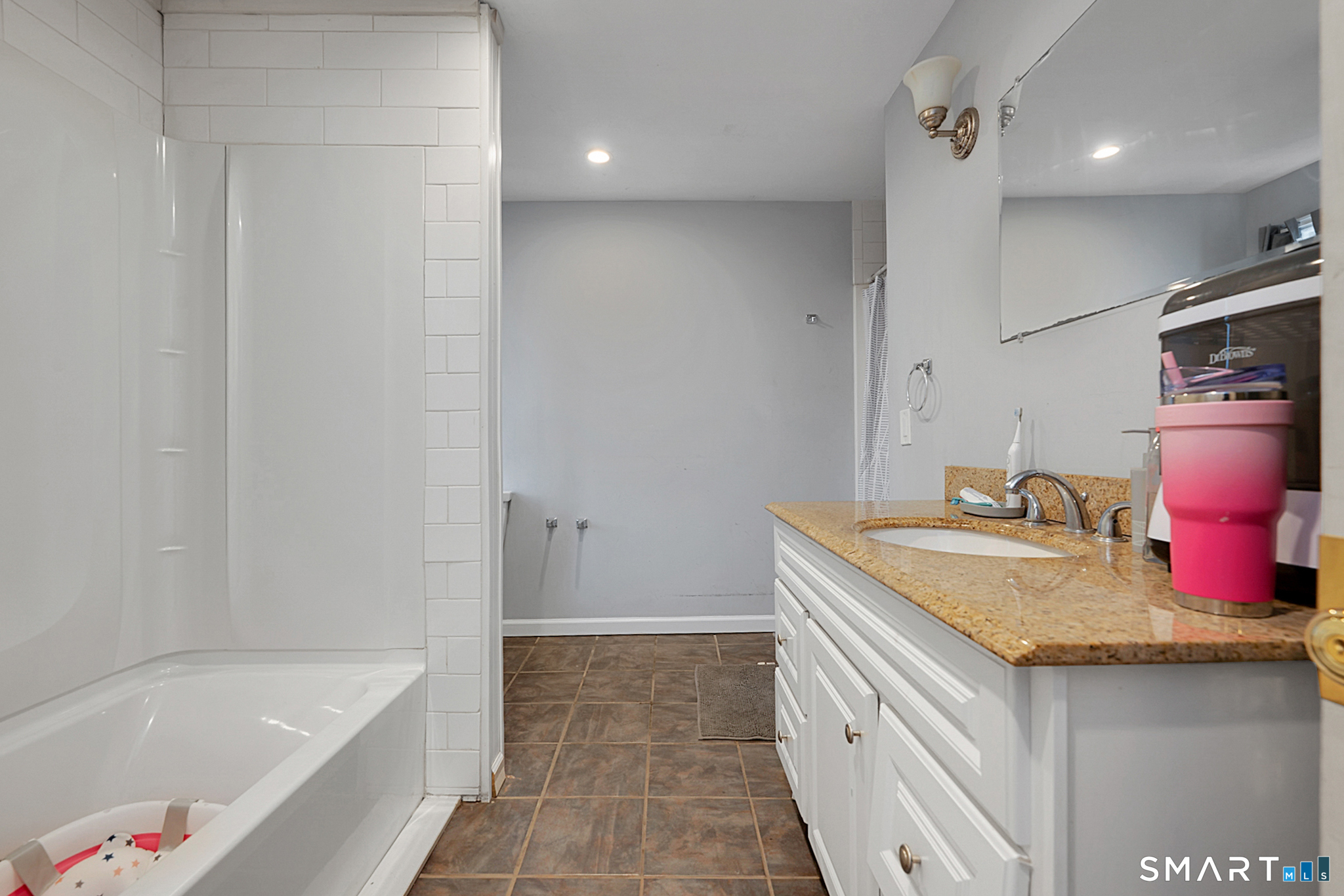 186 South Main Street Suffield CT 06078