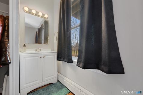 186 South Main Street Suffield CT 06078