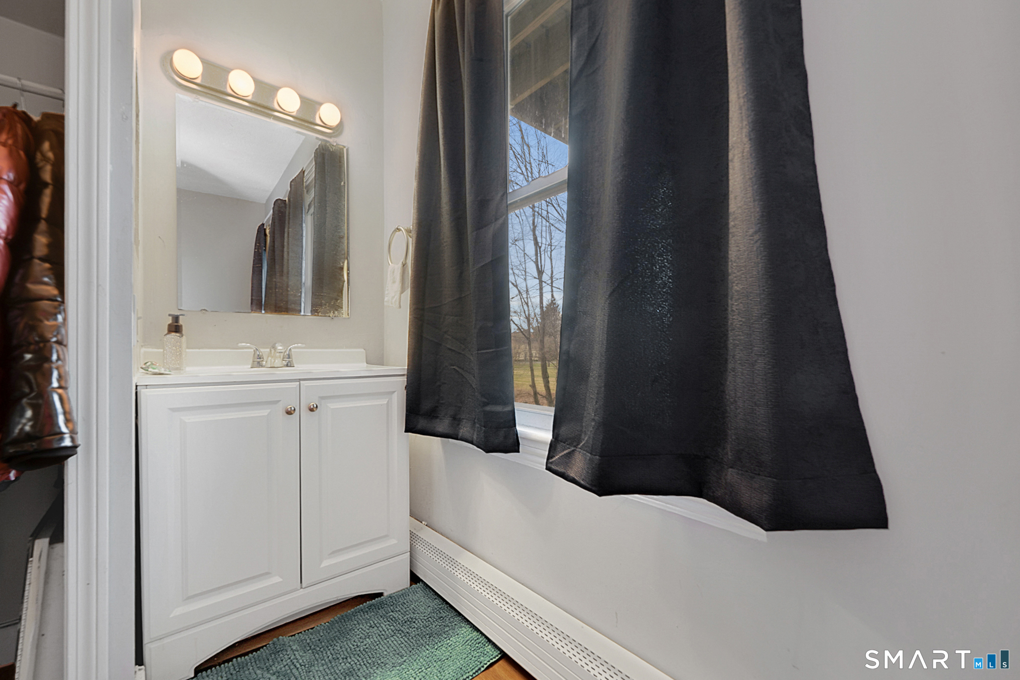 186 South Main Street Suffield CT 06078