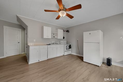 186 South Main Street Suffield CT 06078